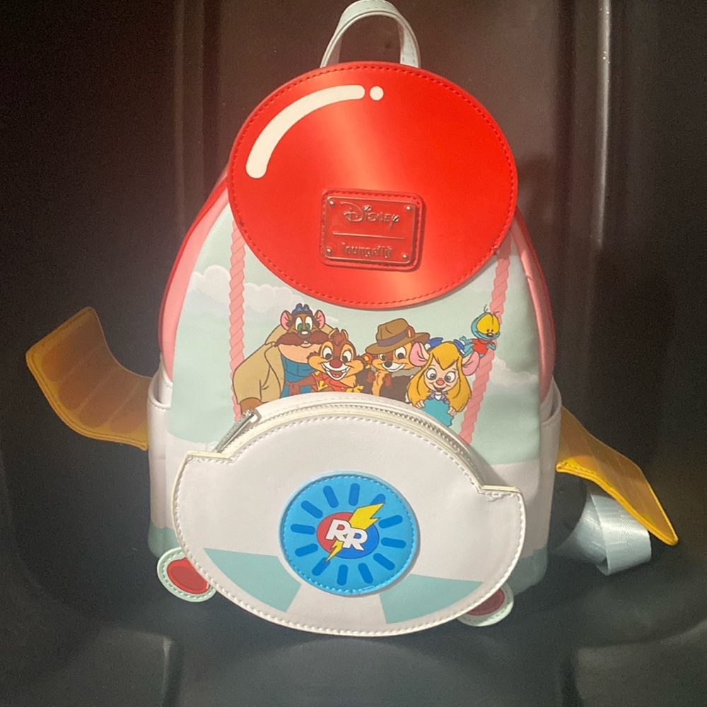 Lounge Fly Chip and Dales Rescue Rangers Mini Backpack